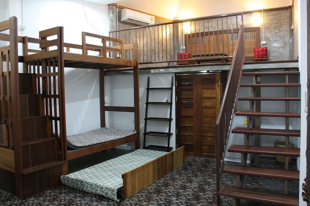 Zan Pla Nade Guesthouse Chiang Rai Exterior photo